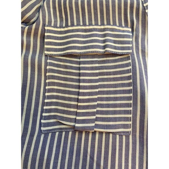 A.N.A. Women's Striped V-Neck Blouse Size L Casual Lightweight Hi Low Hem Flowy - Picture 8 of 10